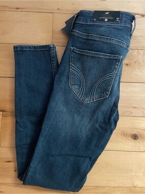 Hollister Women's High Rise Super Skinny Jeans